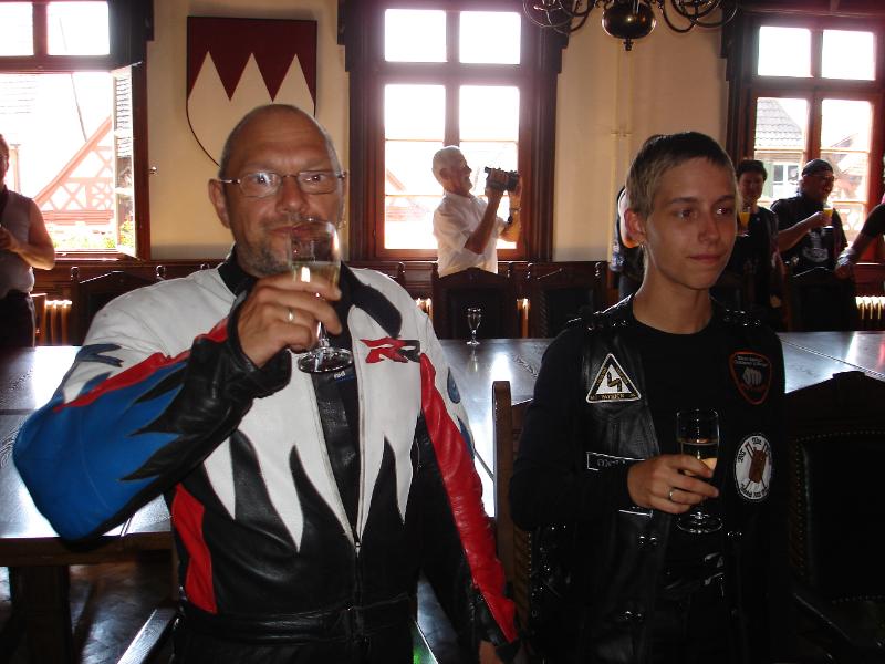 14HL- 031.jpg - Na denn Prost...